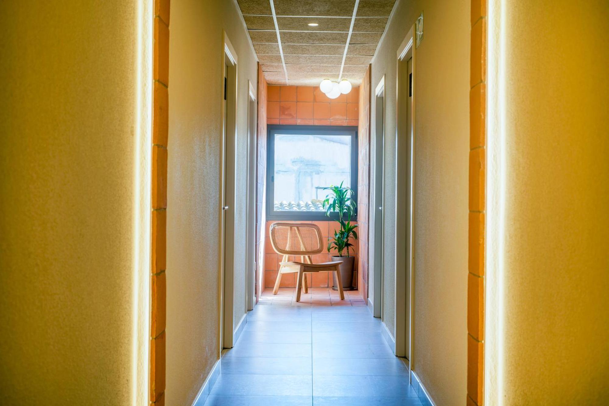 Hostal Barris 팔스 외부 사진