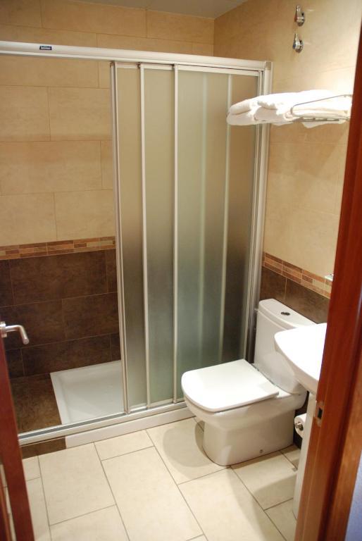 Hostal Barris 팔스 외부 사진